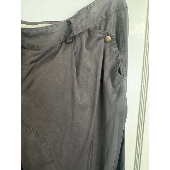 DAUGHTERS OF LIBERATION Brown Cropped/Capri Pants in Size 10 - Picture 6 of 9